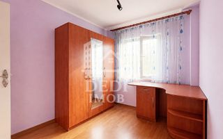 Apartament 3 camera de vânzare in zona Nufarul, Oradea - Poză 3