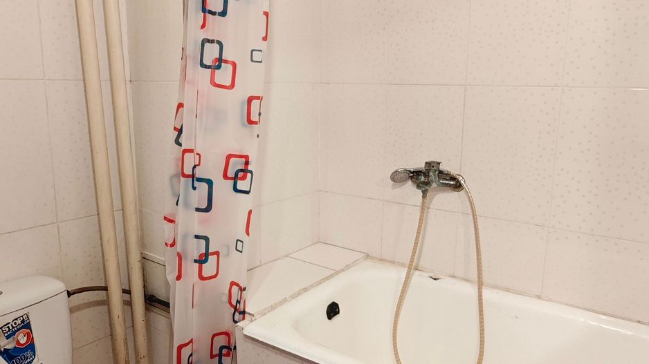 Aproape de STADION, Universitate, Judetean si de BuziasuluI. COMISION ZERO! - Poză 41