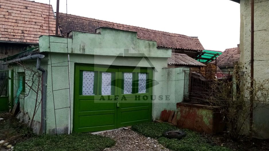 Casă 3 camere, priveliște Castelul Ugron – pretabil si pentru investie - Poză 7