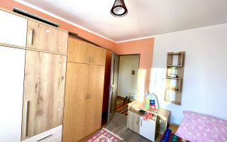 De vânzare apartament cu 4 camere decomandat, zona Bulevard - Poză 4