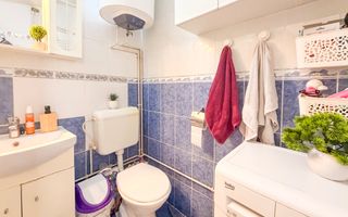 Casă de vânzare 2 camere  Mansarda + Pivnița - Belvedere - Poză 14