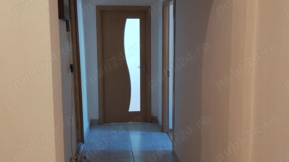 Vand apartament 2 camere zona Gorjului - Poză 3
