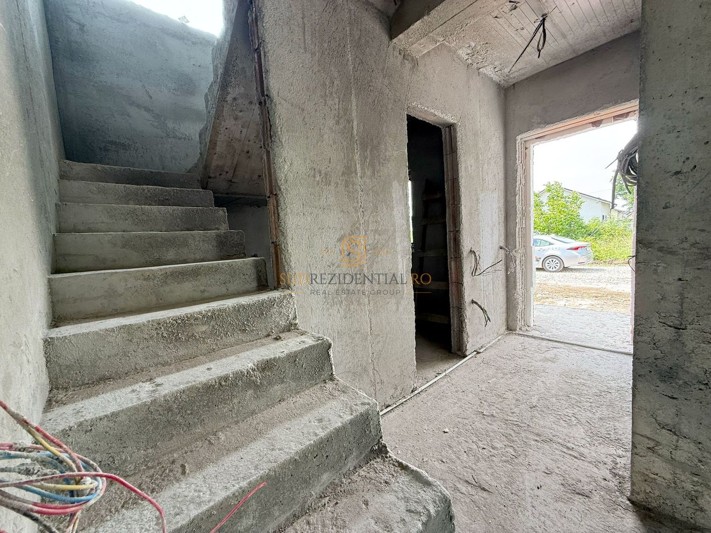 Vila Individuala, finisaje la alegere / Zona centrala / 4 Camere - Poză 4