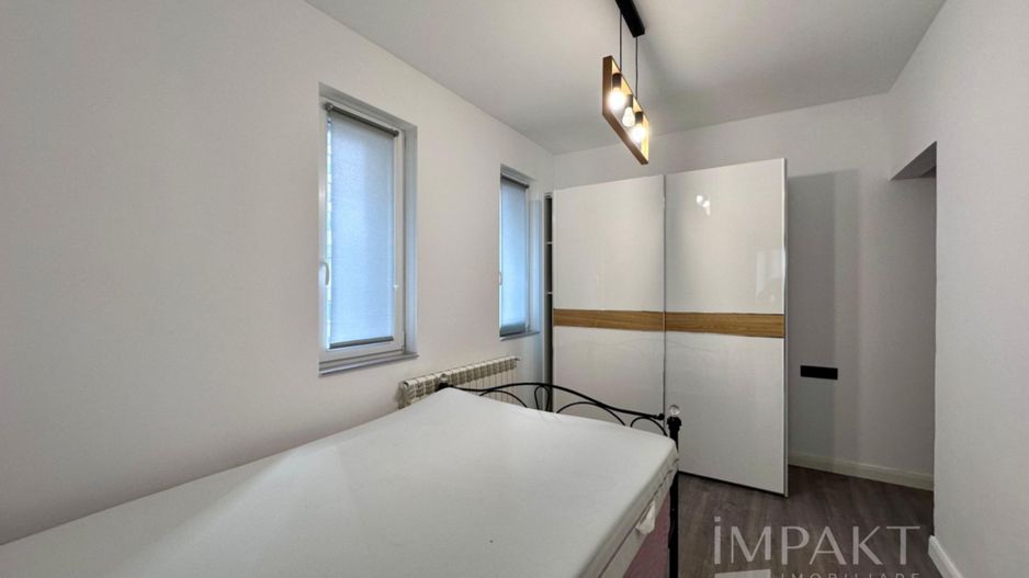 Casa cu acces securizat, curte si balcon | Buna Ziua - Poză 10