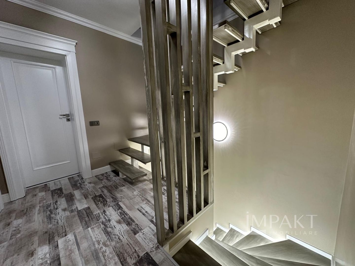 Vila deosebita spre inchiriere in Dezmir! - Poză 7