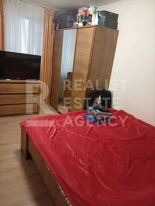 Vânzare, apartament cu 3 camere în zona Militari - Poză 4