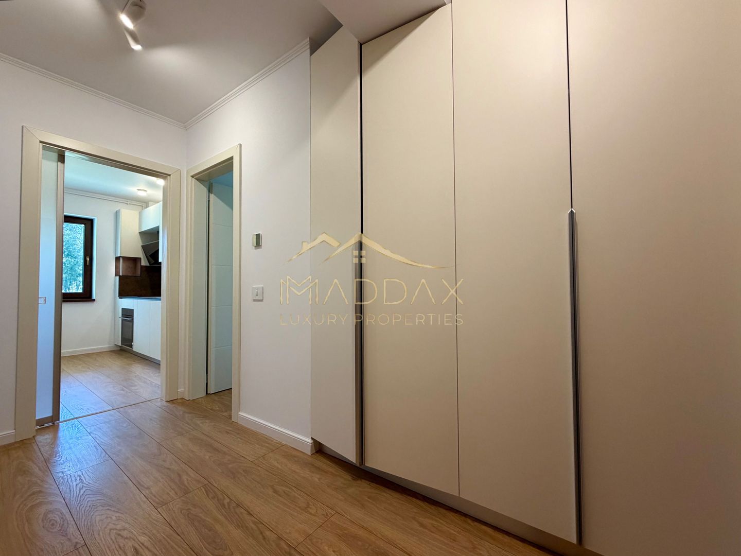 Apartament cu 2 camere *72mpu* + Terasa / *Prima Inchiriere* / Baneasa - Metrou - Poză 25