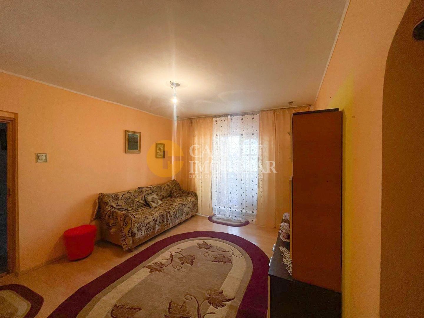 Apartament 3 camere decomandat zona Galata - Poză 1