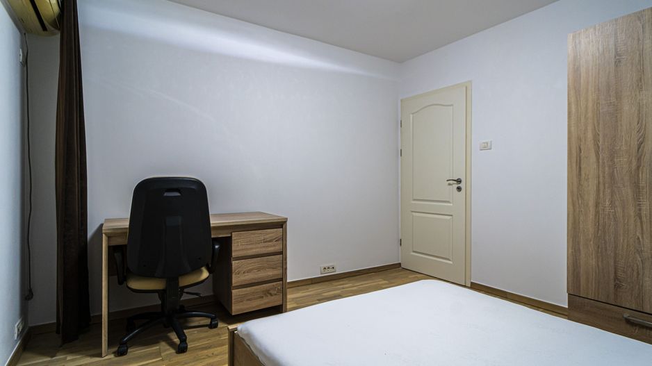 Drumul Sarii, 3 camere, 77 mp, et 5, 2 băi, bucatarie mare, disponibil imediat - Poză 8