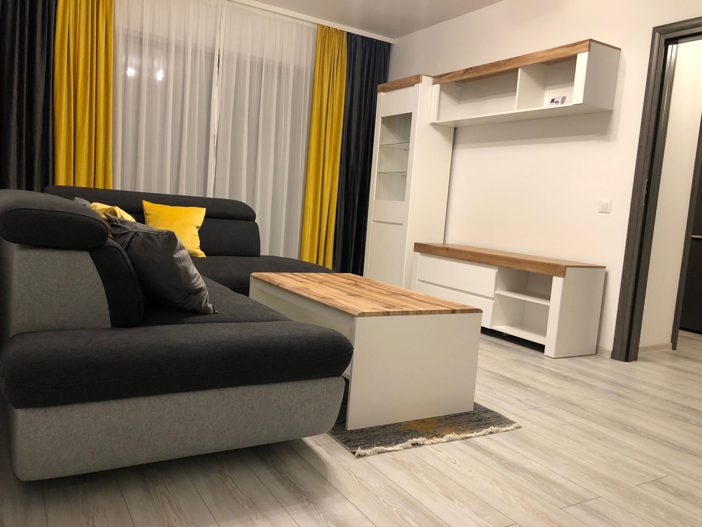 Apartament 2 camere Plaza Residence |Decomandat| Parcare inclusa - Poză 3