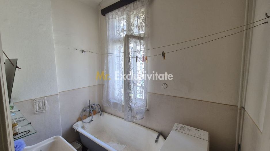 Apartament sic intr-un bloc vila interbelica - Poză 11