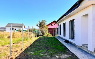 CASĂ / TERASĂ / TEREN 400MP / BOD - Poză 21