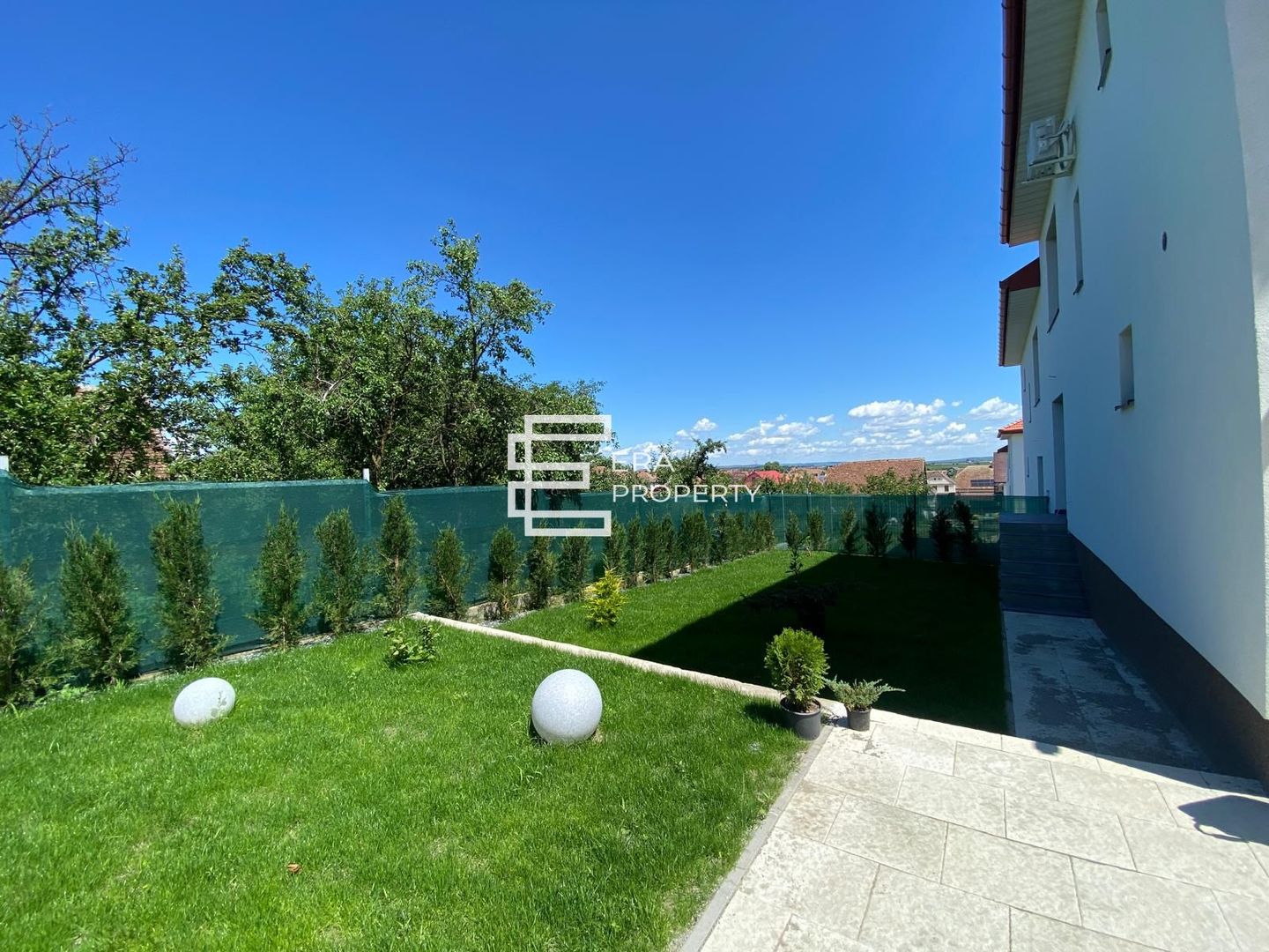 Duplex 4 camere -intabulat- teren 300 mp  -Locație Centrală, Sura Mică - Poză 10