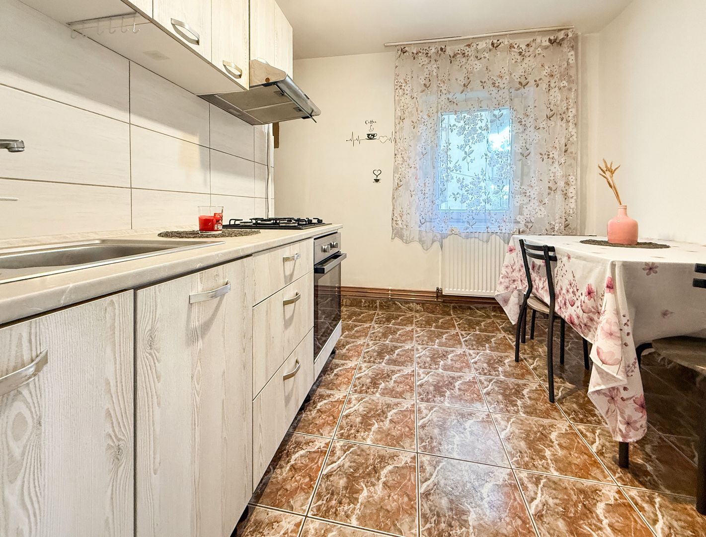 Apartament 2 camere, zona Complex-Printul Turcesc. - Poză 6