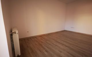 Apartament cu 2 camere în Florești . - Poză 6