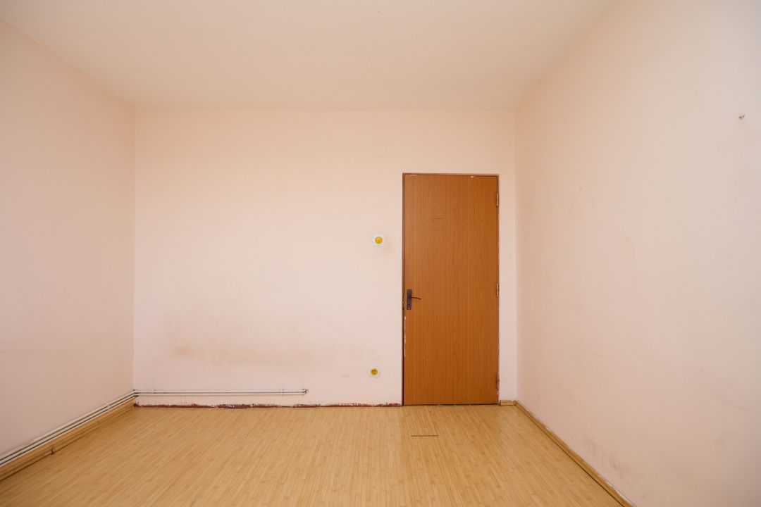 Apartament 4 Camere Decomandat | Craiovei | 3 Balcoane | Parcare - Poză 22