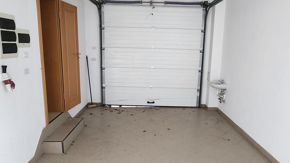 Vilă  inchiriere zona Aradului aproape de British School - Poză 30