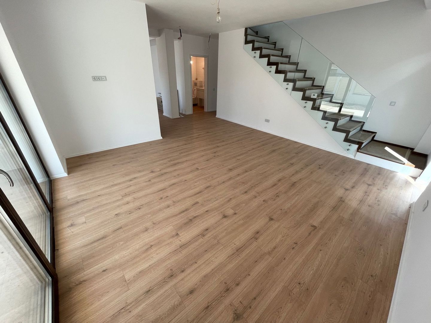 Vile Otopeni, aproape DN1, toate UTILITATILE, Mansarda - Poză 6