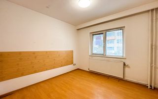 Bloc Izolat - Boxa 10mp - Grigorescu zona Liceului Onisfor Ghibu - Poză 3