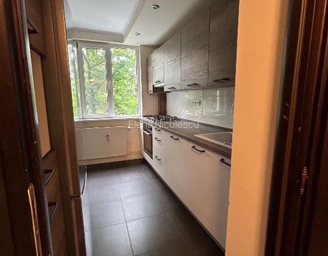 AP. 4 CAMERE DRUMUL TABEREI - PET-FRIENDLY, PARCARE INCLUSA, METROU - Poză 6