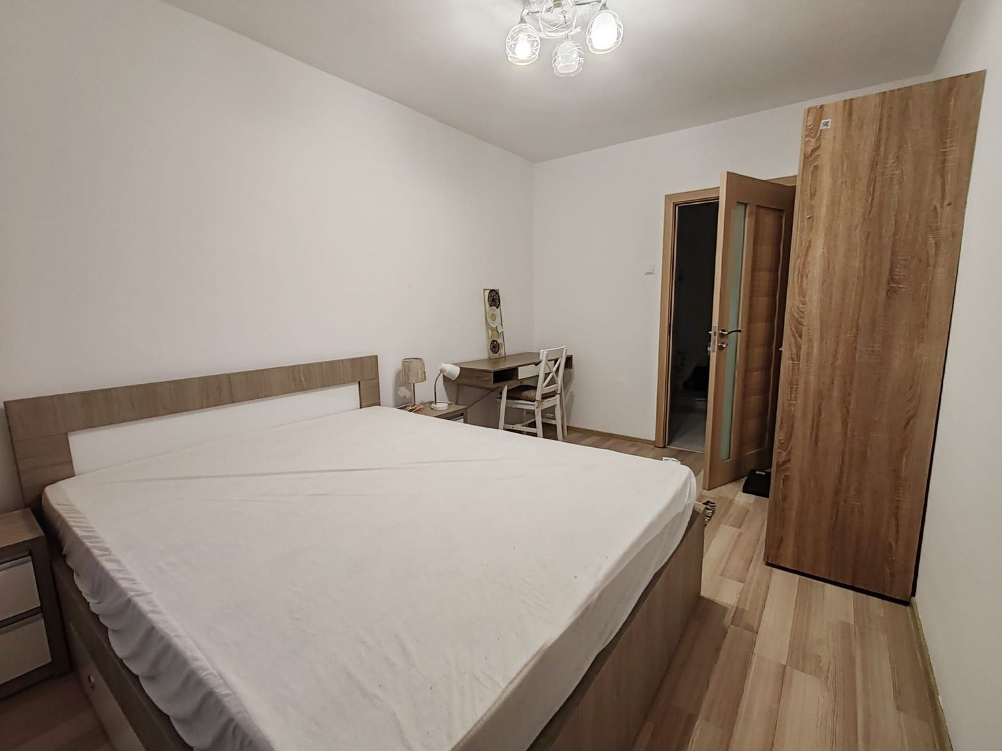 Apartament 2 camere, decomandat, 52mp, Podu Ros-450 euro - Poză 4