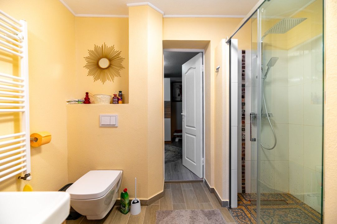 Casa + Pensiune deosebita - Orlat, Sibiu - Poză 9