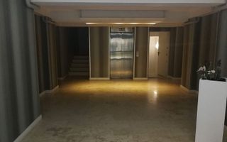 Garsoniera spatioasa mobilata in Cosmopolis, 3/6, imobil mixt - Poză 4