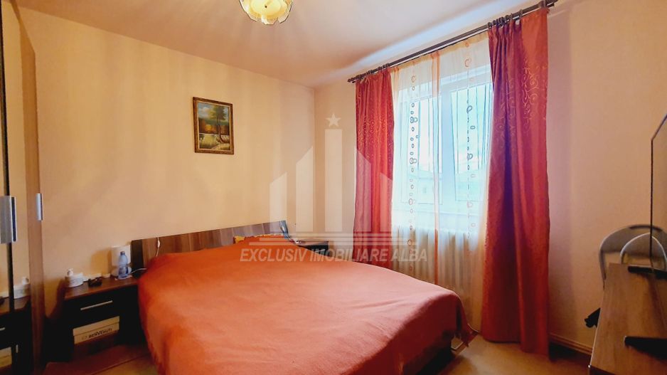 Apartament cu 3 camere de vanzare, Cetate - zona Closca - Poză 6