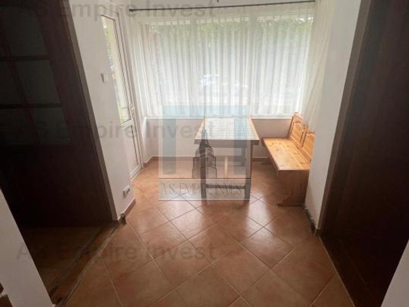 Casa/vila 5 camere , teren 370mp-zona Bran/Poarta - Poză 6