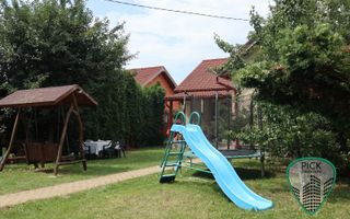P 1151 Casă cu 4 camere în Sâncraiu de Mureș, jud. Mureș - Poză 1