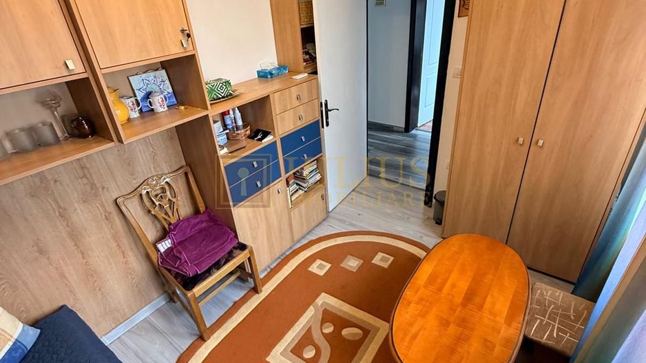 2 camere| curte comuna cu 3 apartamente| centrala proprie| zona aradului| - Poză 8