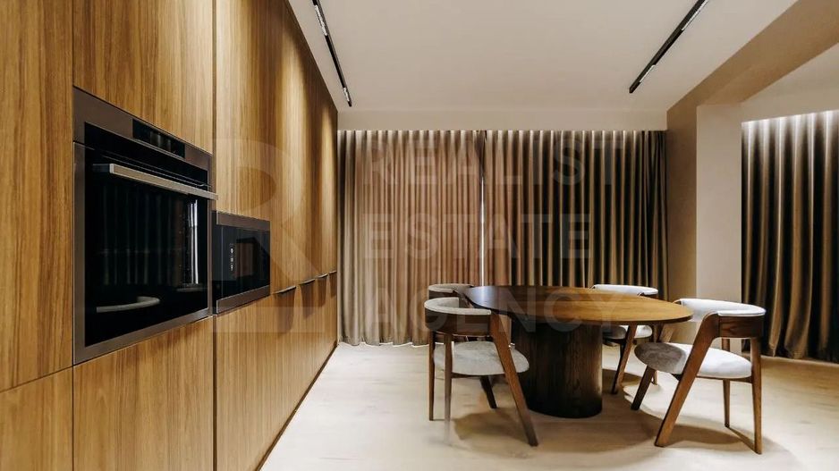 Chirie, apartament, 4 camere, strada Alexandru Pușkin, Centru - Poză 1