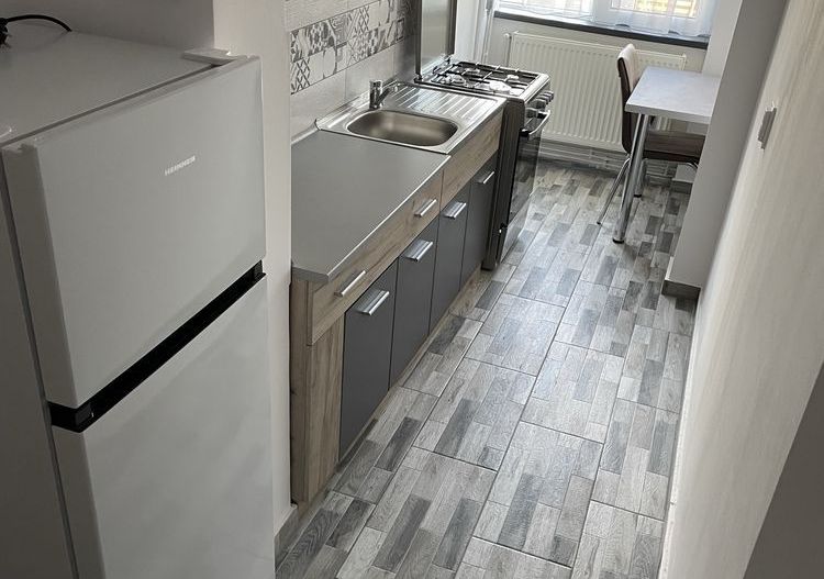 Garsoniera zona Astra etaj - Poză 3