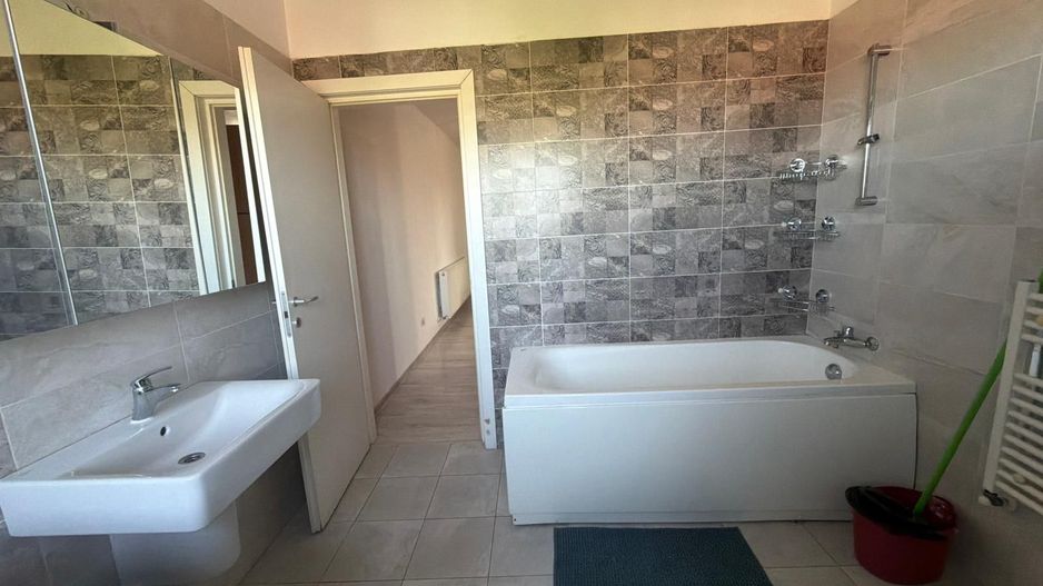 Apartament 2 camere Bragadiru Loc de Parcare - Poză 10