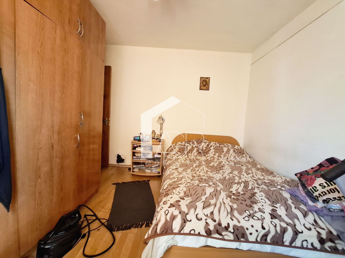 Apartament cu 3 camere, decomandat, zona Paltinis - Poză 6