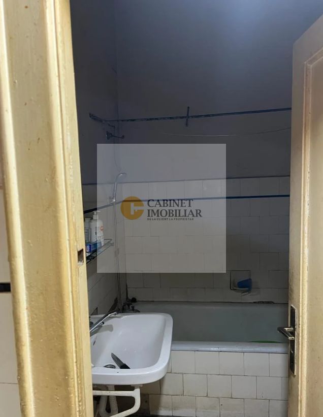 Garsoniera dubla  | Universitate | Necesita Renovare - Poză 4