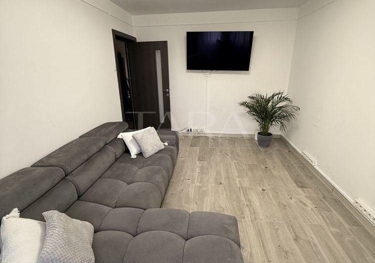 Apartament 2 camere decomandat, parcare, Grigorescu – etaj intermediar - Poză 2