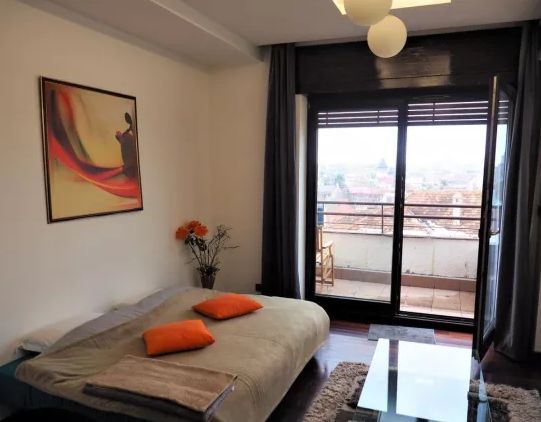 De inchiriat apartament 3 camere in zona Dorobanti - Poză 3