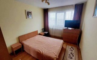 PF, Vand apartament cu 2 camere, SD, in Podu Ros langa rond - Poză 3