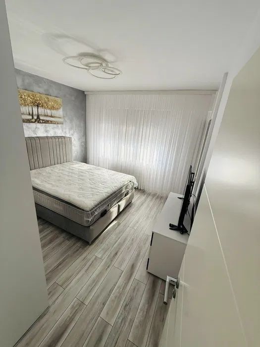 Apartament 3 camere de inchiriat - Poză 6