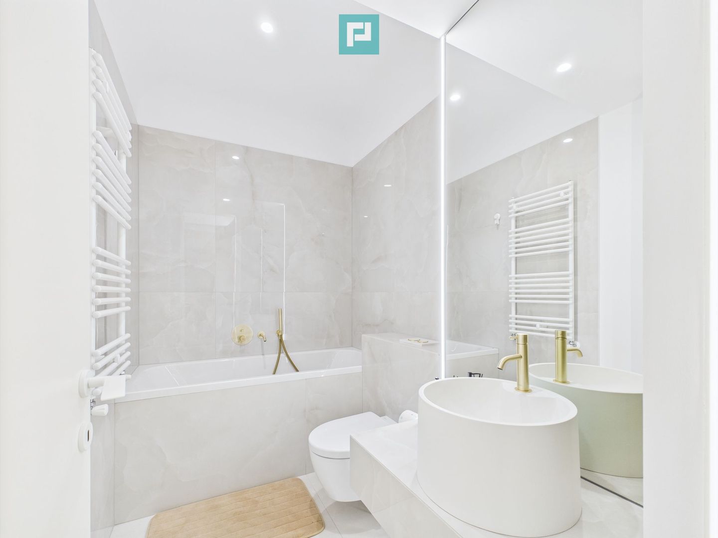 Vand Apartament 2 camere Cortina North - mobilat si utilat - Poză 19