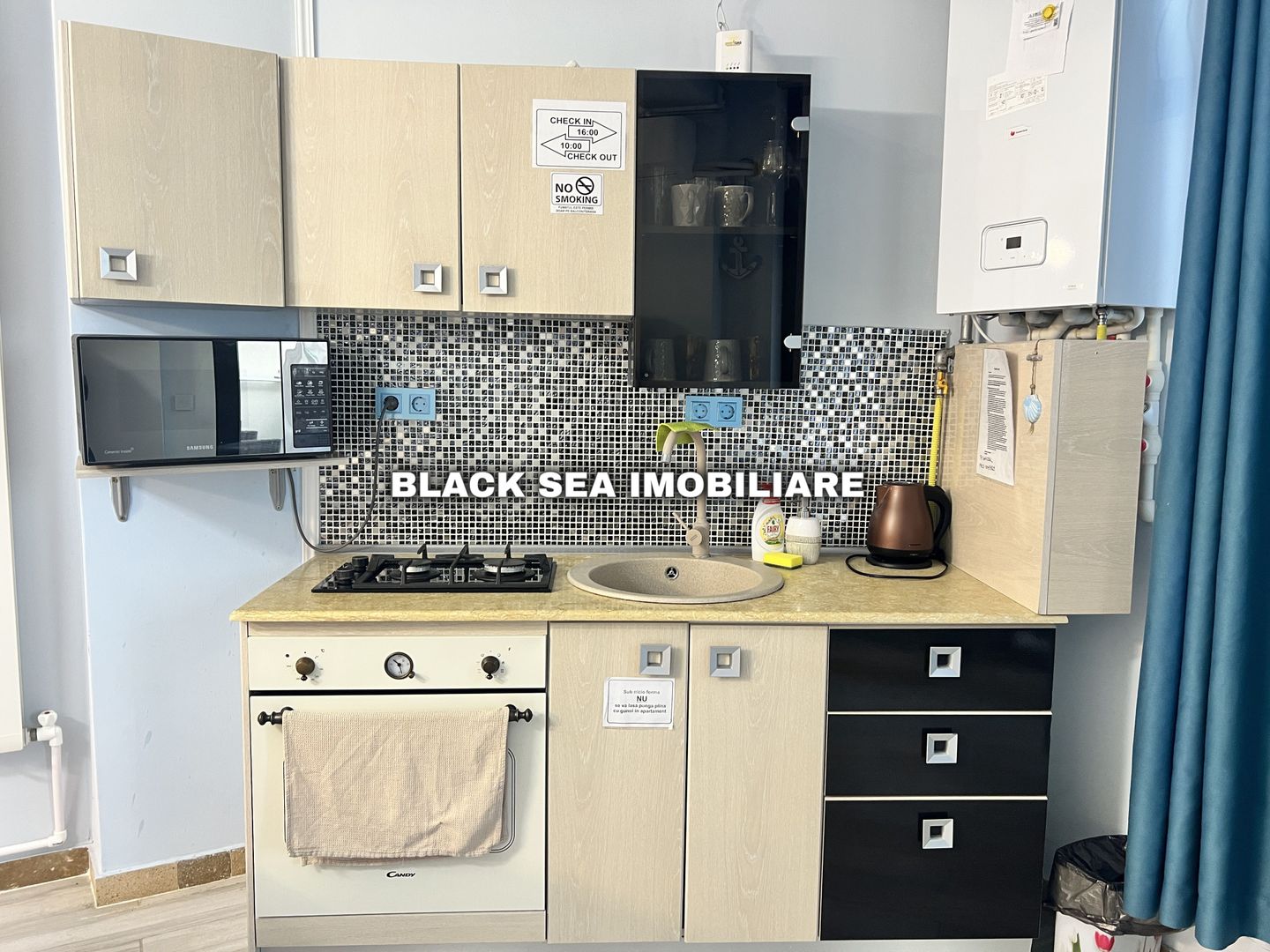 Apartament 2 camere de vanzare, Prima linie la mare.- Ocazie - Poză 5