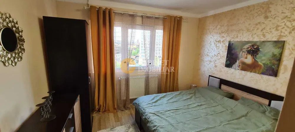 Chirie - 3 camere - Podu Ros - INTERMEDIAR - Poză 2