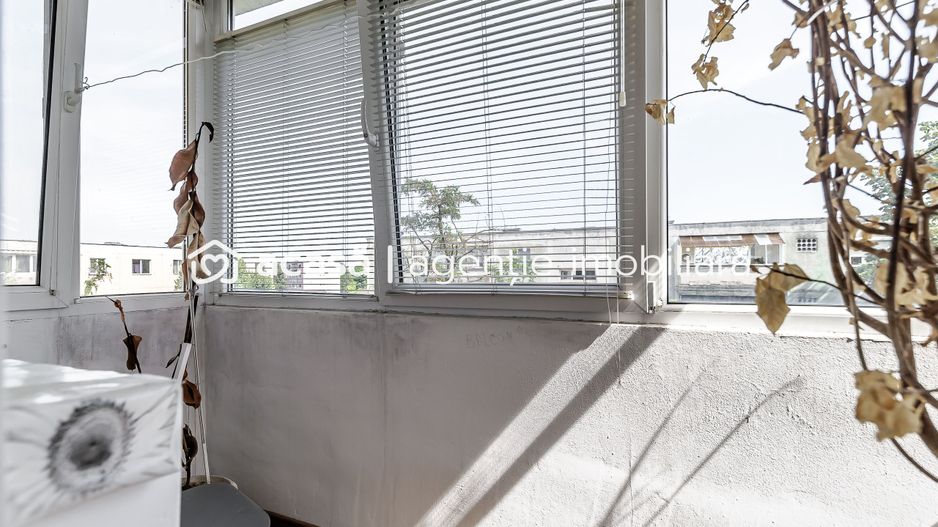 VÂNDUT! Apartament cu 2 camere. Zona Fortuna, Vlaicu - Poză 5