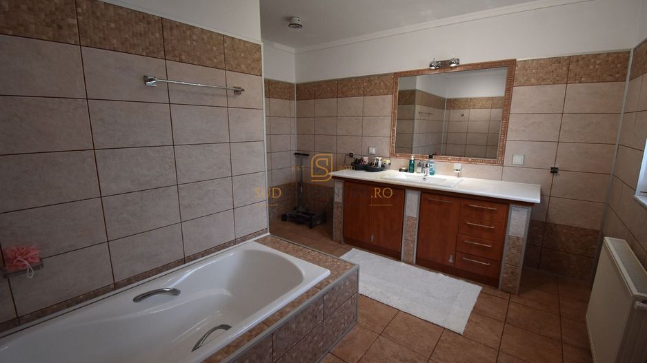 Duplex cu 3 dormitoare,Comuna 1 Decembrie, comision zero - Poză 2