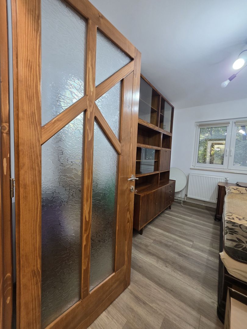 Renovat Top! Apartament 3 camere Teiul Doamnei - Poză 14