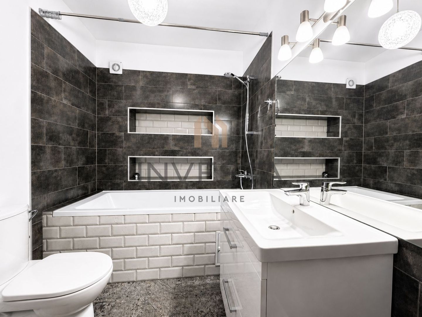 Apartament cu 2 camere si parcare de inchiriat in zona Buna Ziua - Poză 9