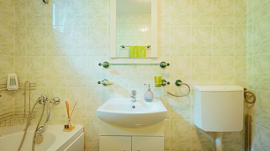 Exclusivitate - Sanpetru, casa cu priveliște deosebită - Poză 14