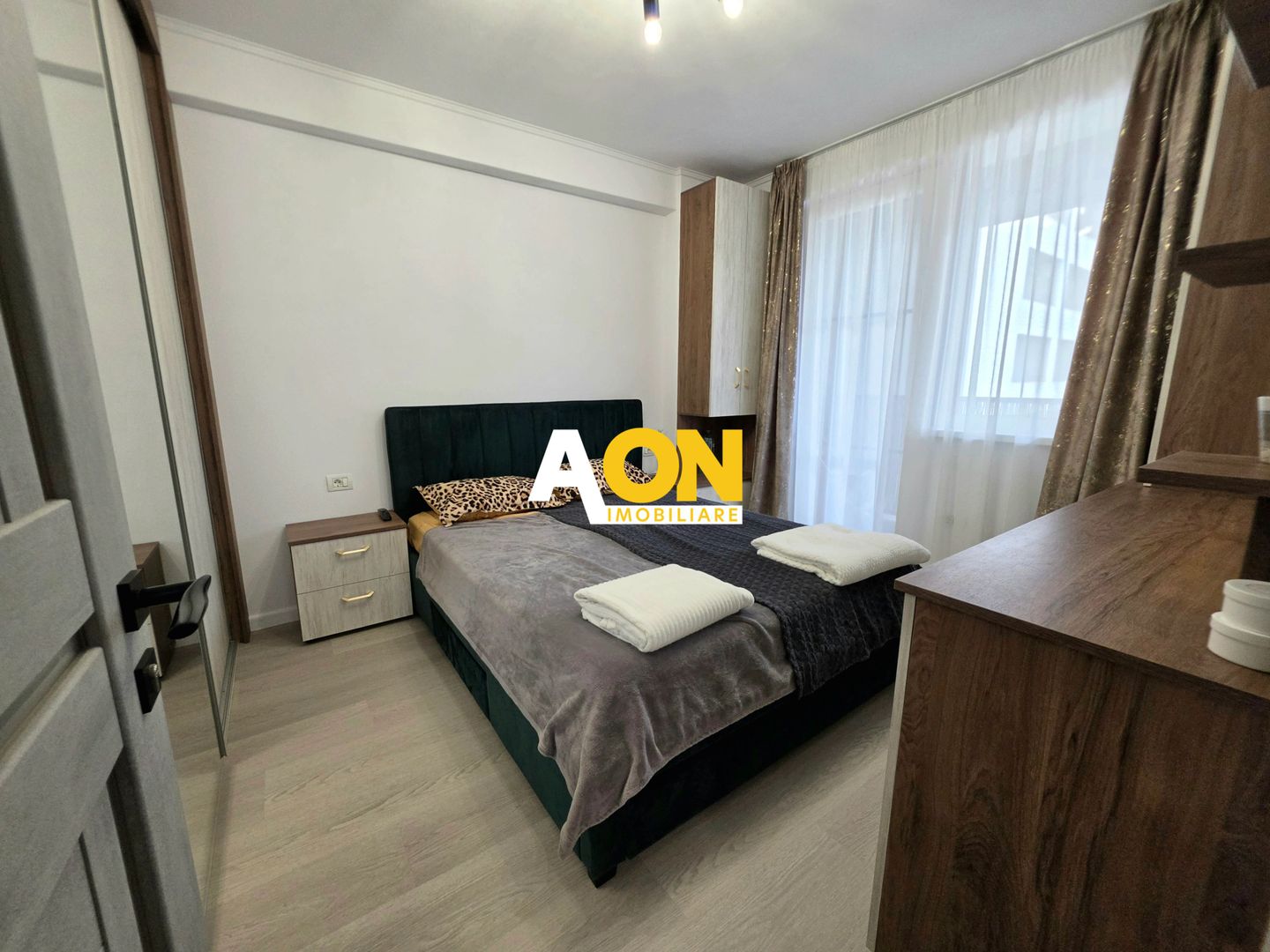 Apartament 3 Camere Bloc Nou, Complet Mobilat - Poză 9
