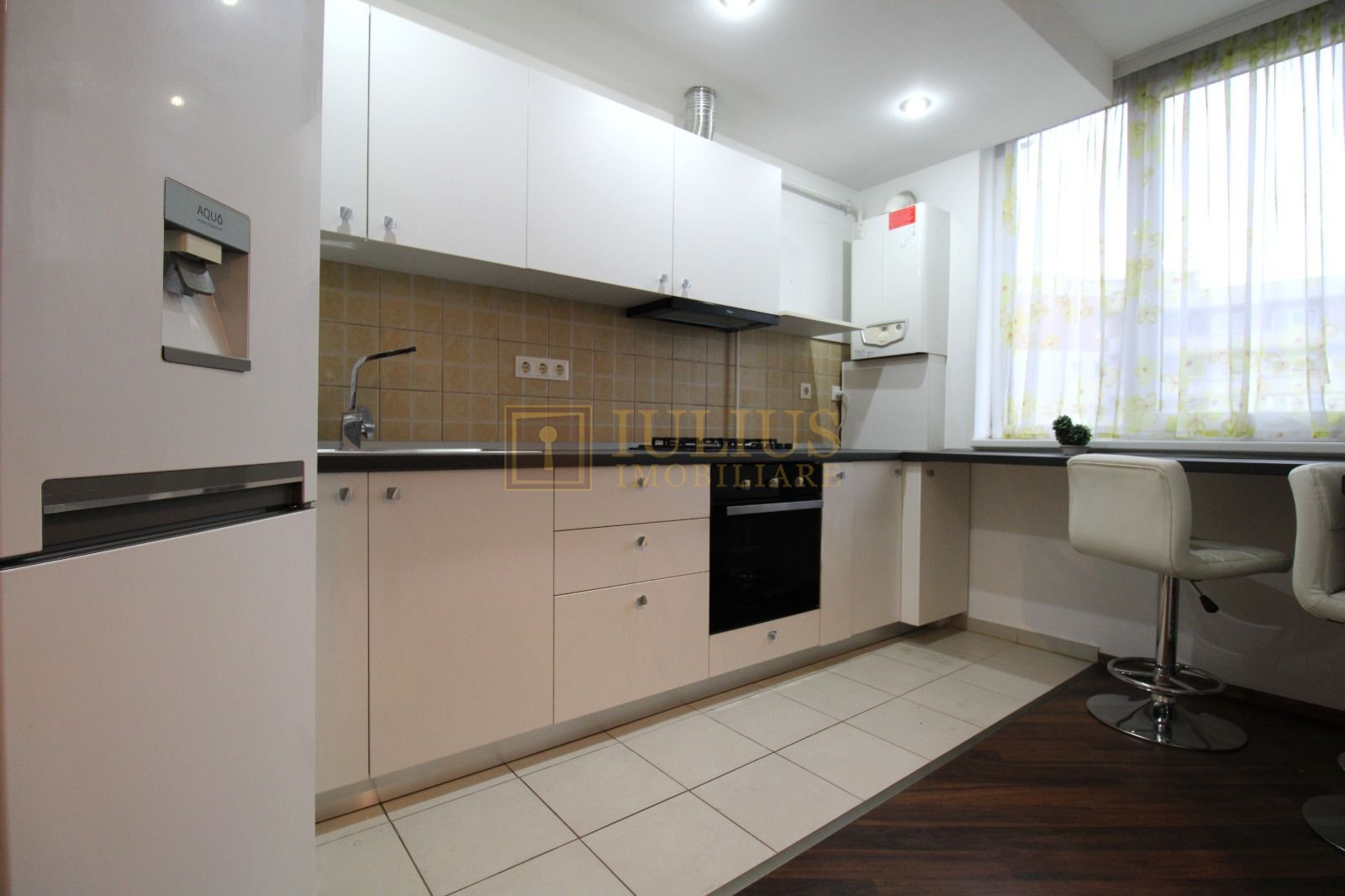 2 camere spatioase, loc parcare subteran – Complex Uranus/Soarelui. - Poză 7